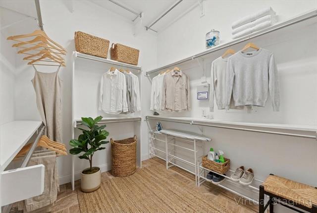 Building Photo - 5 Dominion Cir