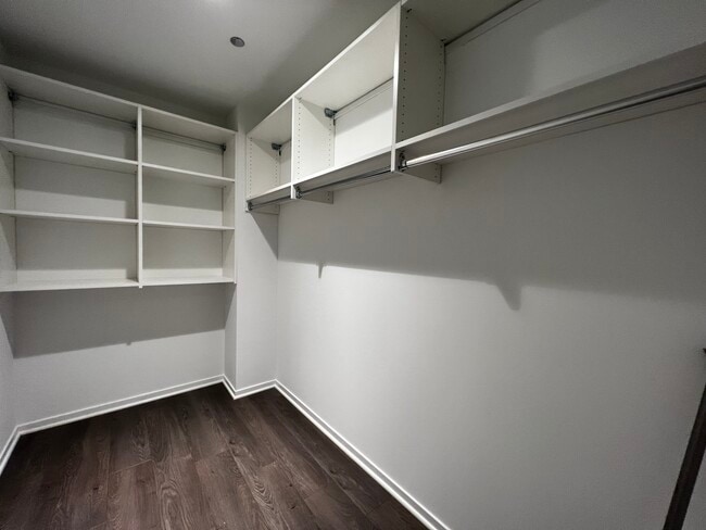 Building Photo - 223 E Grand Ave