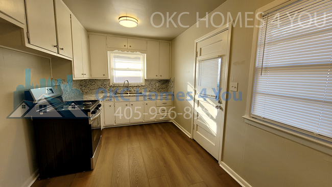 Building Photo - Updated NW OKC 2 Bed, 1 Bath