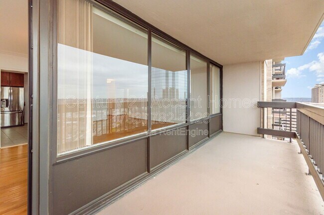 Building Photo - 3701 S George Mason Dr