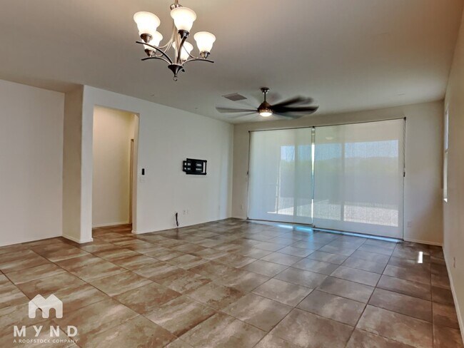 Building Photo - 2747 W Apollo Rd