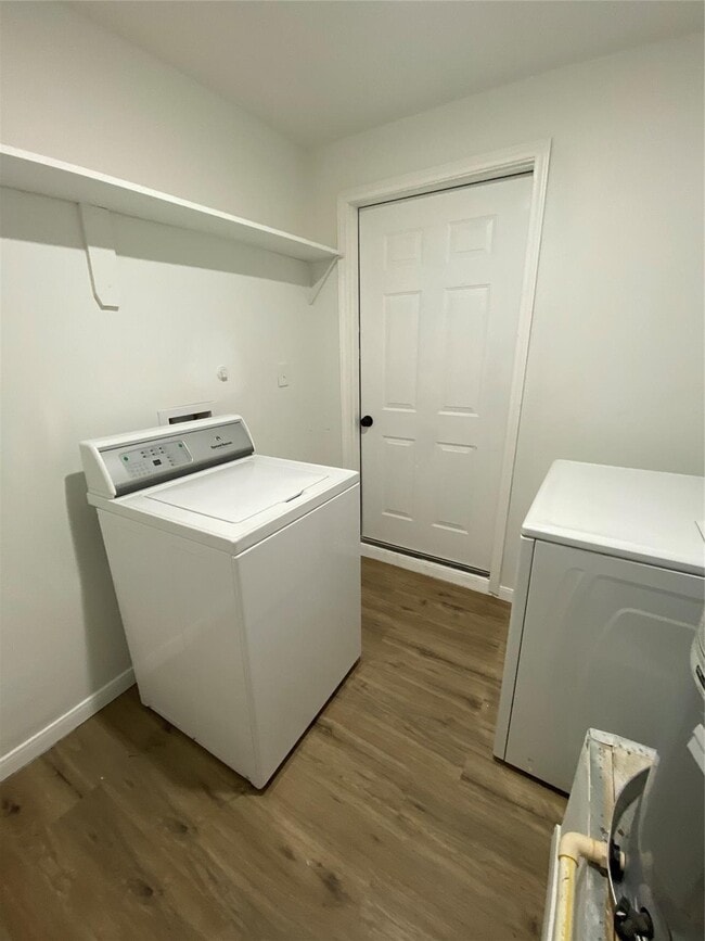 Building Photo - 207 Avenue A