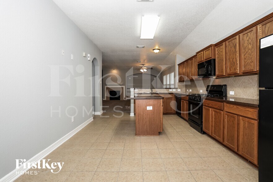 Building Photo - 1434 Loxley Dr