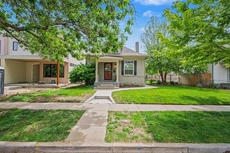 Building Photo - Beautifully Preserved Englewood Home with Fenced Backyard