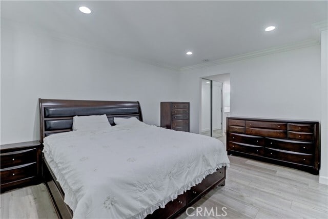 Building Photo - 5515 Paseo Del Lago W