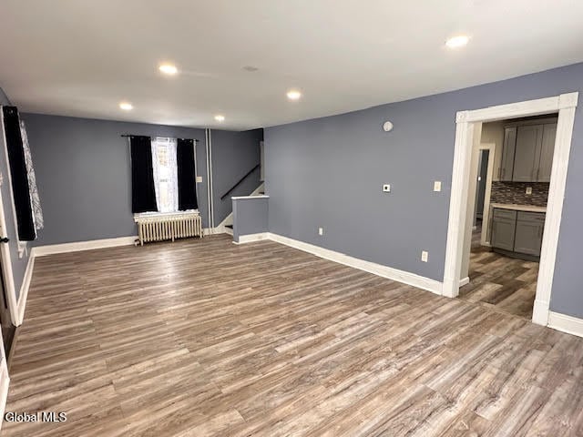 Building Photo - 183 Maple Ave