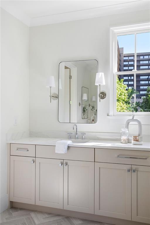 Building Photo - 48 25th St NW