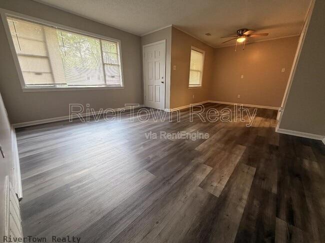 Building Photo - 3535 Debby Dr