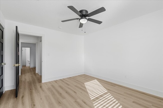 Building Photo - 5219 Cosby St