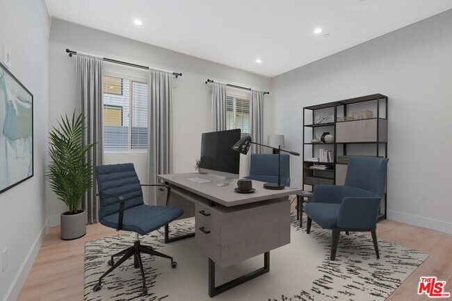 Building Photo - 8670 Encino Ave