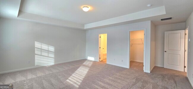 Building Photo - 34 Russet Wy