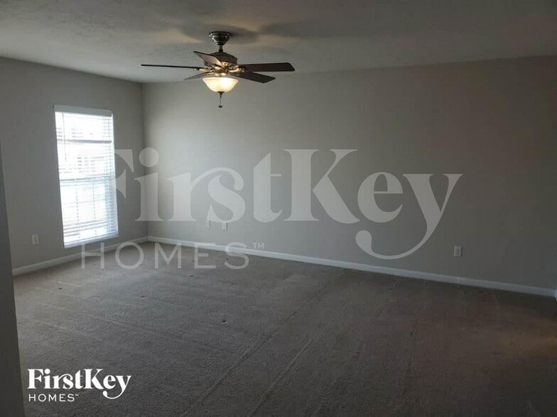 Building Photo - 5606 Beechtree Ln