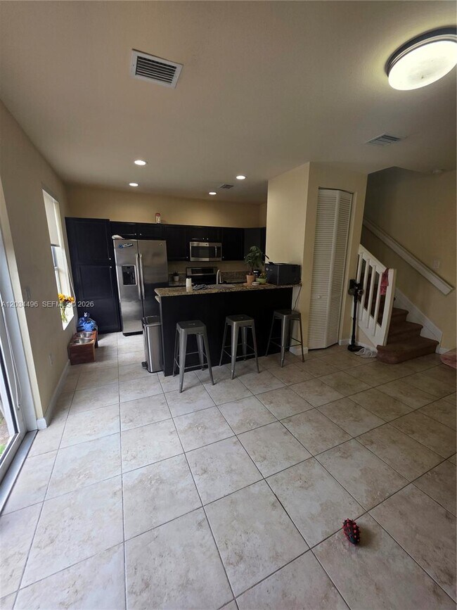 Building Photo - 9424 SW 171st Pl