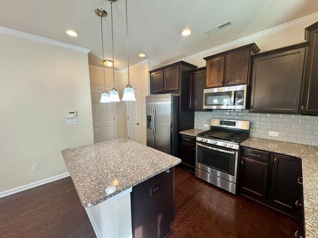Building Photo - 1580 Spring Blossom Trail