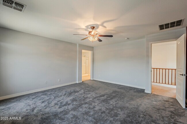 Building Photo - 4592 E Gleneagle Dr