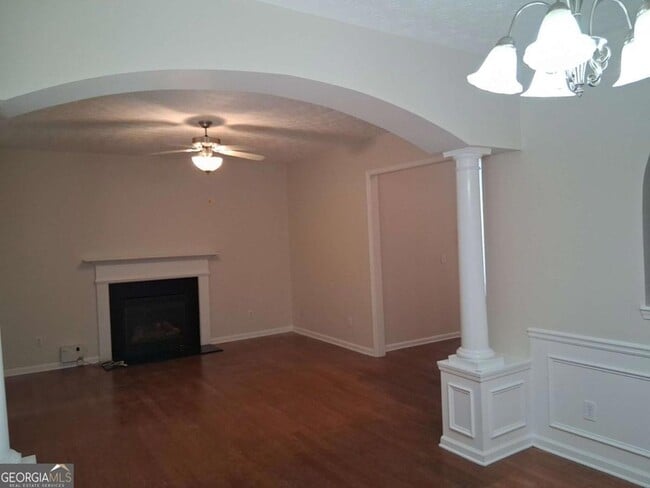 Building Photo - 7068 Littlebrook Way