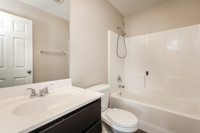 Building Photo - 10756 SW 23rd Pl