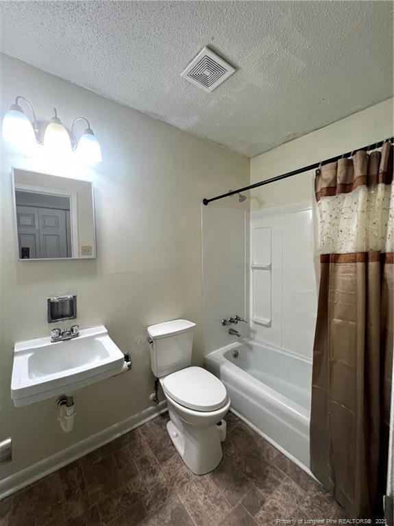 Building Photo - 710 Dude Ct