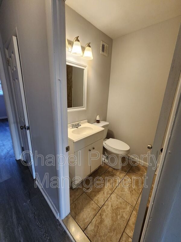 Building Photo - 4063 Balwynne Park Rd
