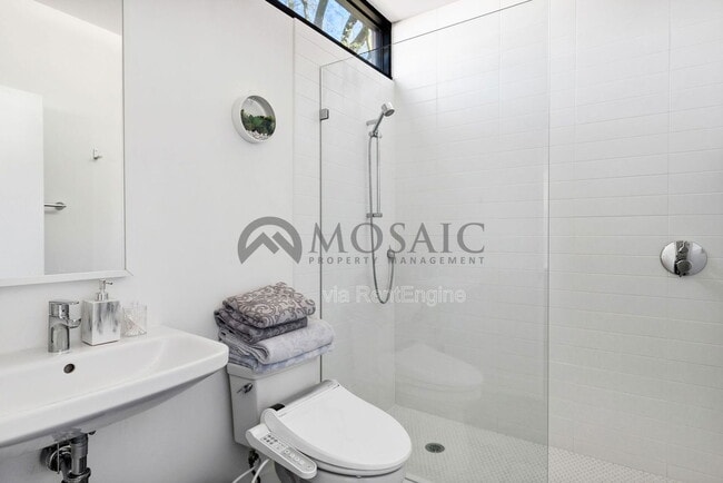 Building Photo - 8413 E Welsh Trail