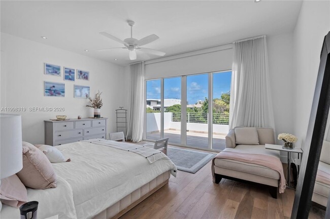 Building Photo - 435 Hampton Ln