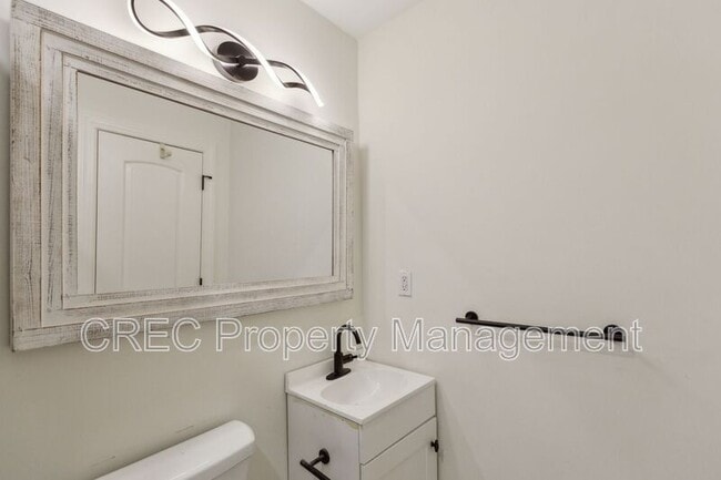 Building Photo - 2925 Alabama Dr