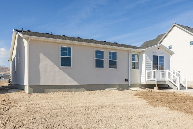Building Photo - 2526 N 3670 W
