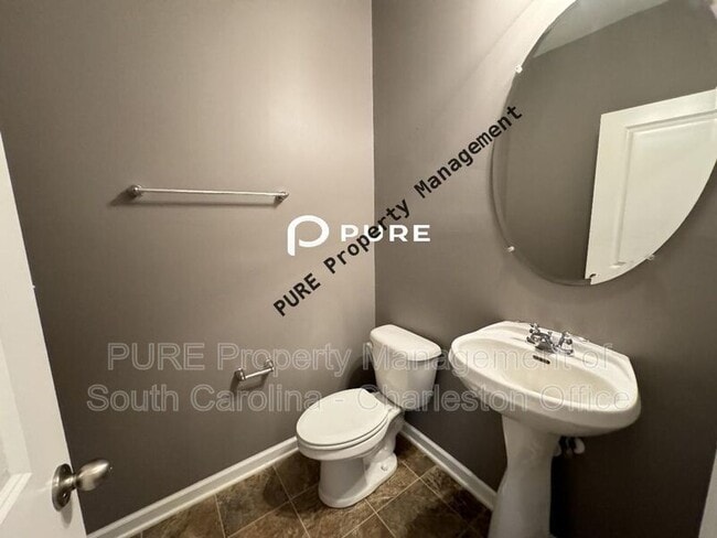 Building Photo - 154 Hickory Ridge Way