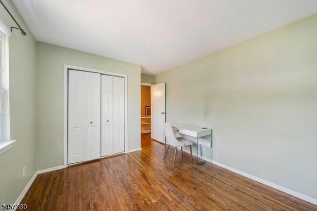 Building Photo - 768 Springfield Ave