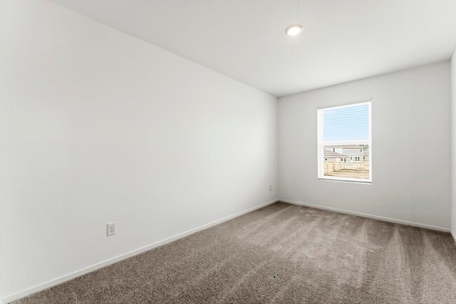 Building Photo - 6213 Alder Crk Dr