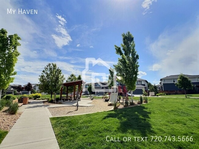 Building Photo - 2811 W 69th Ave