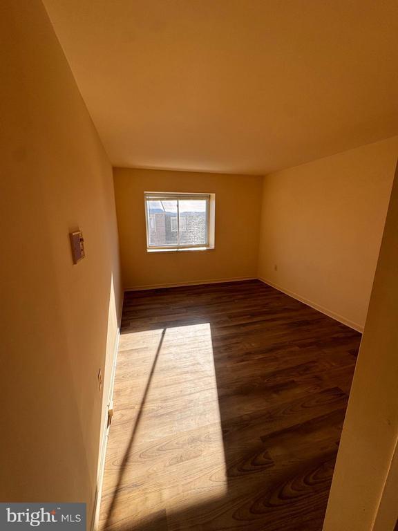 Building Photo - 4513 Logsdon Dr