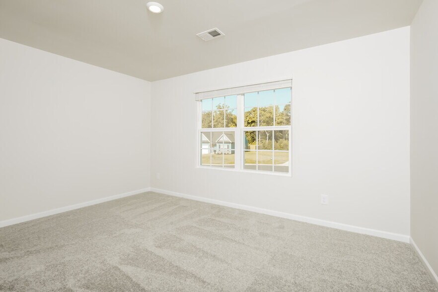 Building Photo - 118 Neuse Holw Ct