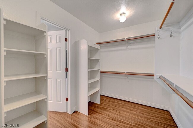 Building Photo - 2525 Huber Heights Dr