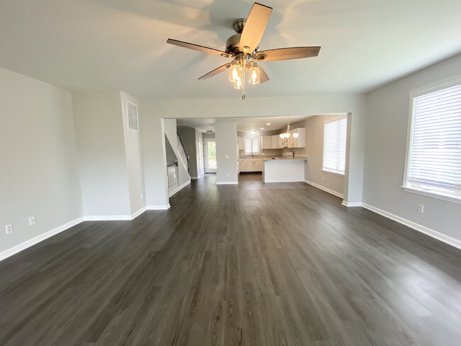 Building Photo - Spacious Townhome located on Hilton Head I...