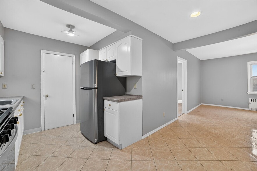 Kitchen - 4 Amackassin Ter