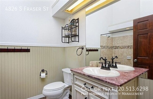 Building Photo - 4826 S Fraser St