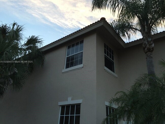 Building Photo - 6568 Villa Sonrisa Dr