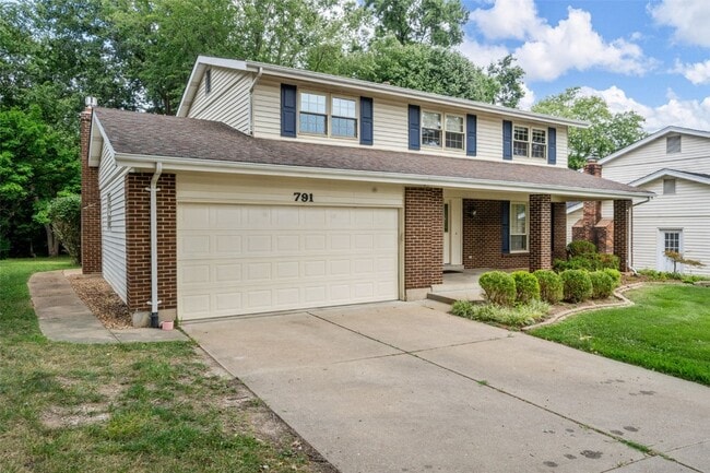 Building Photo - 791 Foxwick Dr