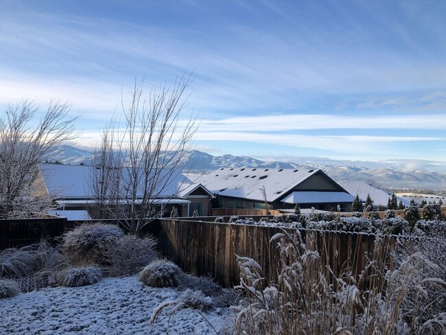 Building Photo - Luxury East Medford Home with 4 Bedrooms, 2 Bonus Rooms & Dual Living Areas
