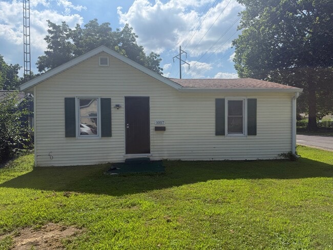 Building Photo - 1057 N Ohio St