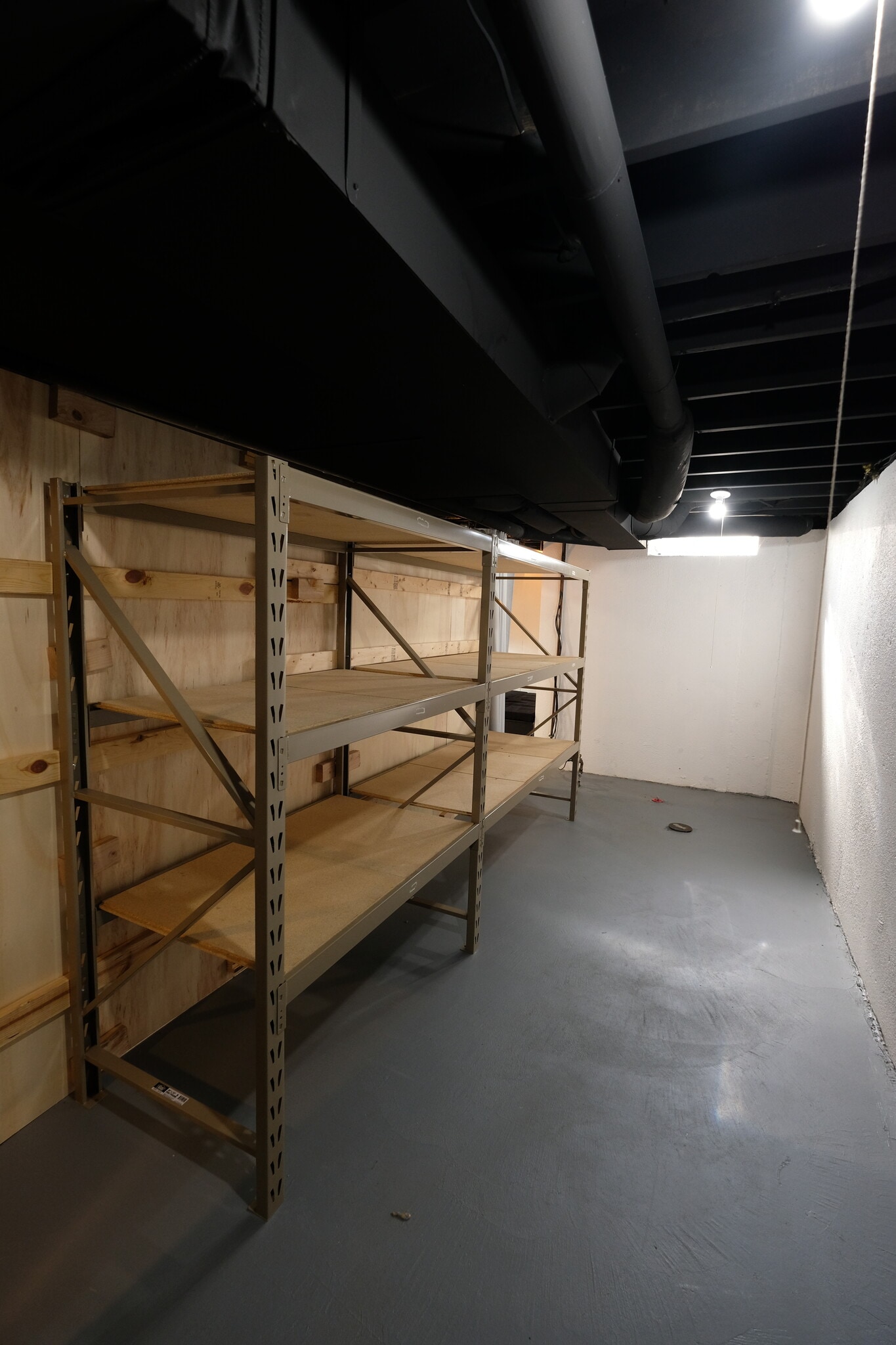 basement storage/utility - 1252 17th St