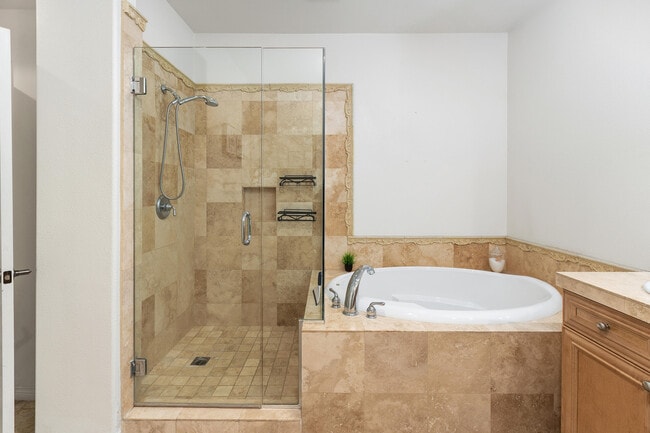 Building Photo - 4172 Via Mattina