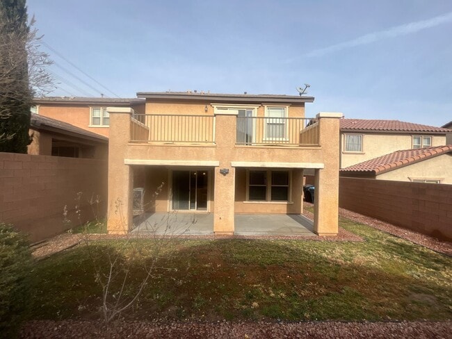 Building Photo - 2 Story-Single Family Home Located in Providence