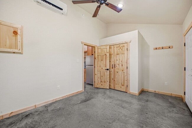 Building Photo - 5415 Co Rd 456