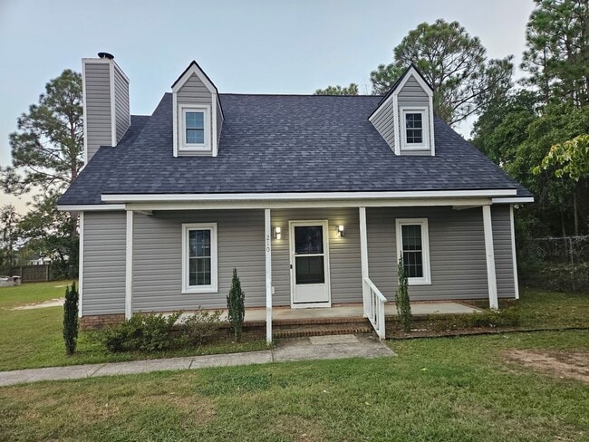 Building Photo - 210 Cuddles Ct