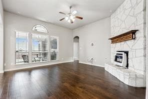 Building Photo - 909 Foxtail Dr