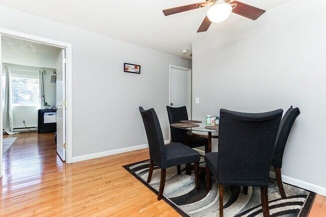 Building Photo - 15 Weld Street Unit 73