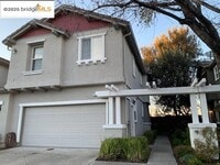 Building Photo - 271 Washington Dr