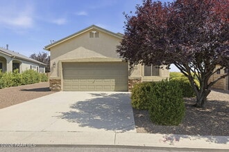 Building Photo - 5917 N Talbot Dr
